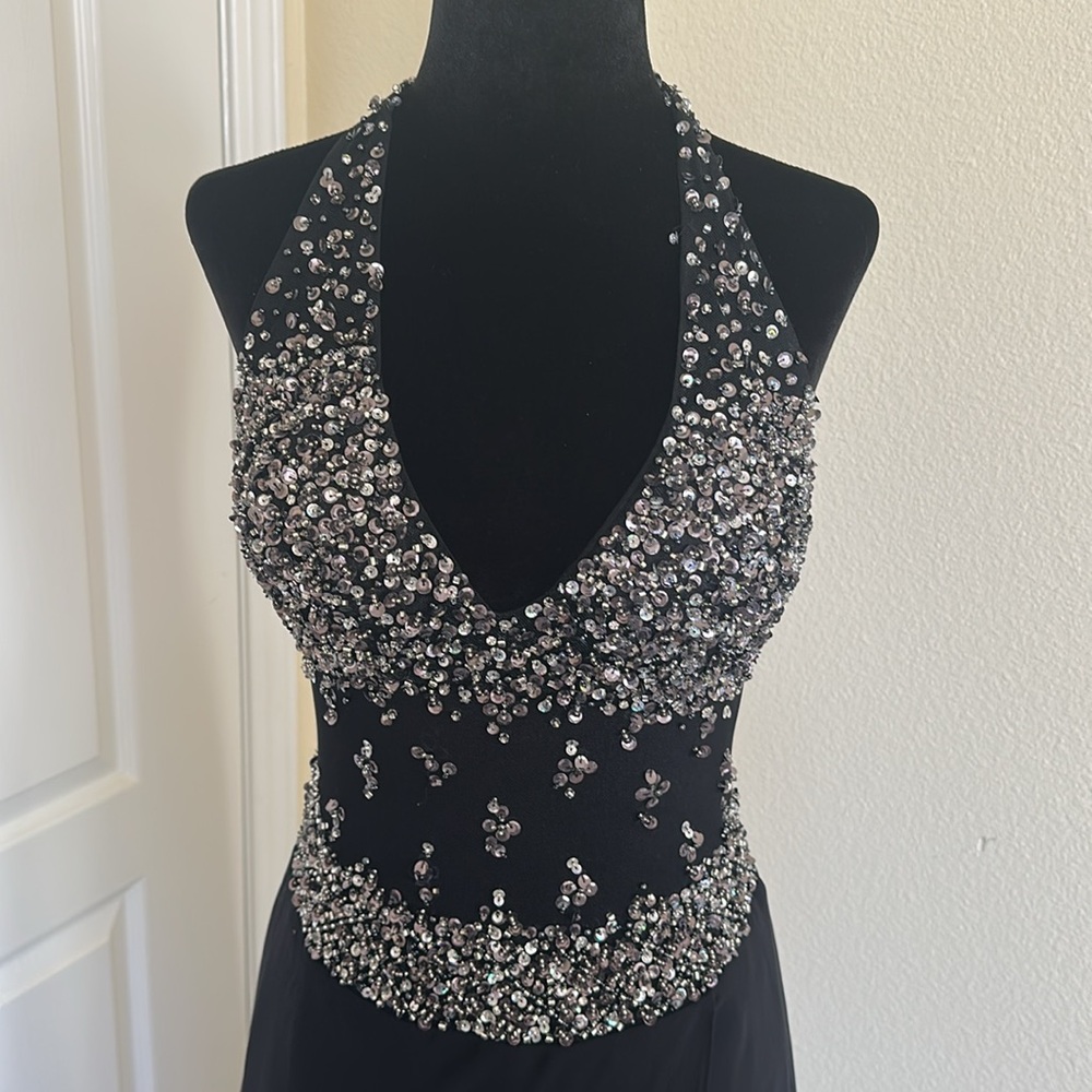 FAVIANA COUTURE vintage classic evening gown with silver sequins and beads 7/8